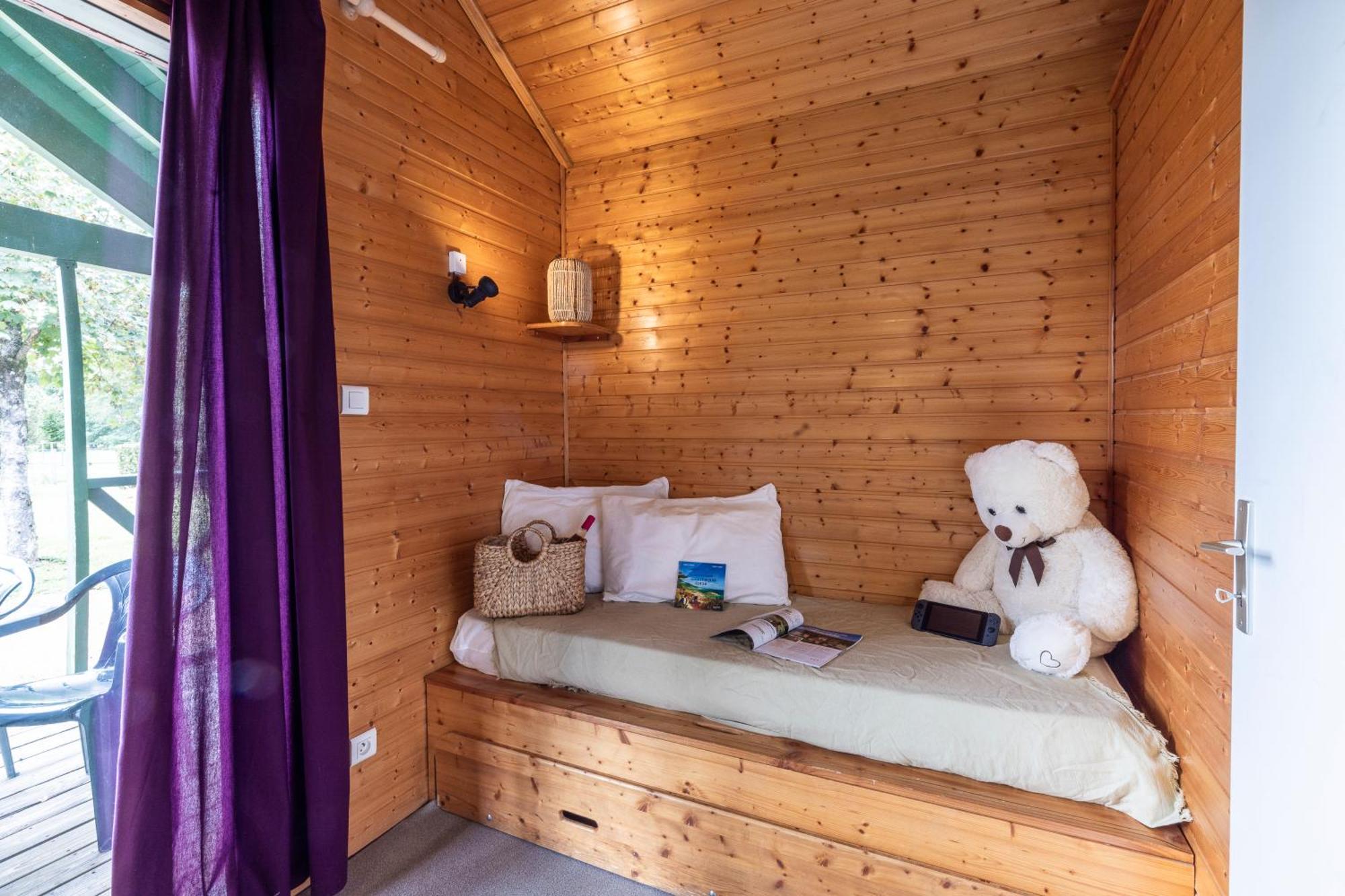 Camping Le Lac Des Sapins Cublize Buitenkant foto
