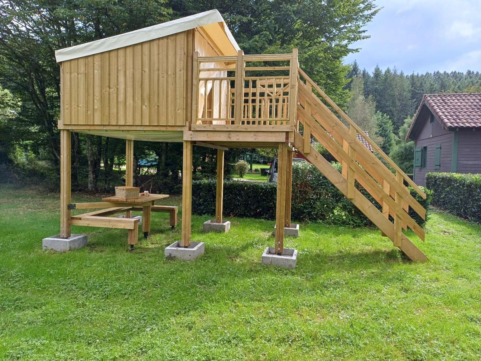 Camping Le Lac Des Sapins Cublize Buitenkant foto